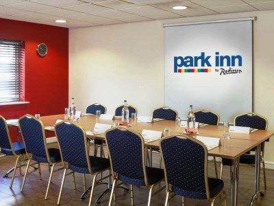 International By Roomsbooked Hotel